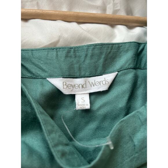 Beyond Words | Square Neck Puff Sleeve Tiered Mini Dress | Size Small - Picture 7 of 8